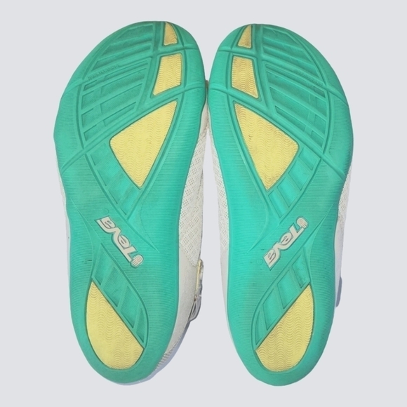 Teva Women's Niyama Mary Jane Gray/Cream Outdoors Snap Strap Flats Sz 6 - Picture 5 of 9